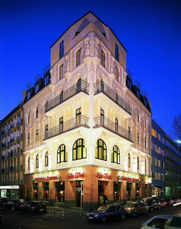 เบิร์นส์ อาร์ต โฮเต็ล Hotel ดุสเซลดอร์ฟ ภายนอก รูปภาพ
